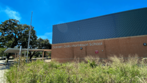 Exterior of Garden Oaks Montessori School in Houston, a leading educational institution in the charming Garden Oaks neighborhood.