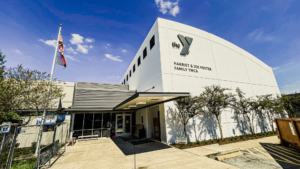 Harriet and Joe Foster Family YMCA in Garden Oaks and Oak Forest neighborhoods, Houston - Fitness and community center in a prime location